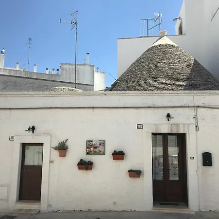 Trullo Pervinca *